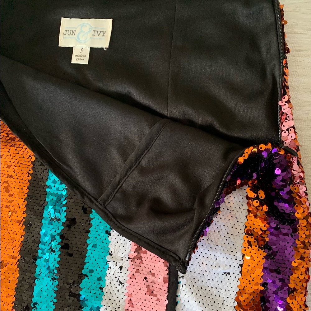 NEW Jun & Ivy multi-colored sequin skirt - Picture 2 of 6